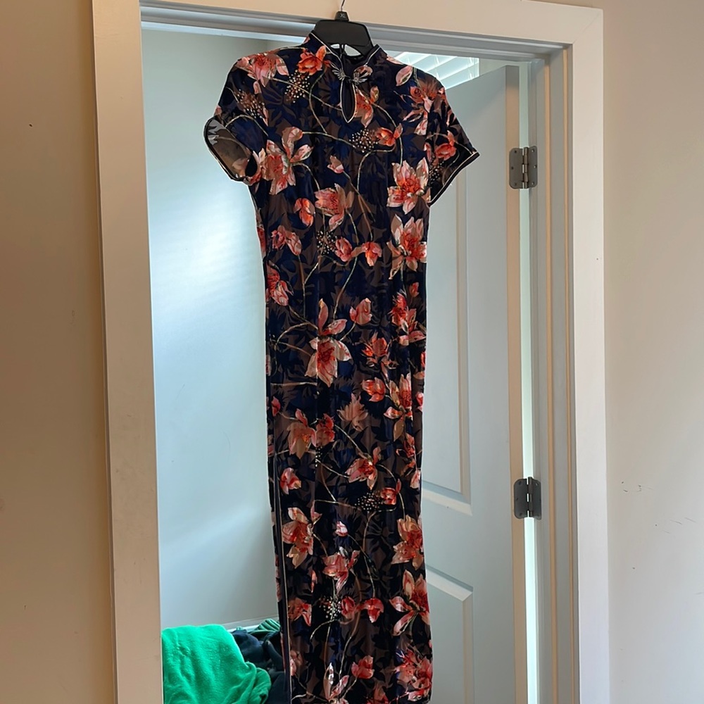 Floral dress
